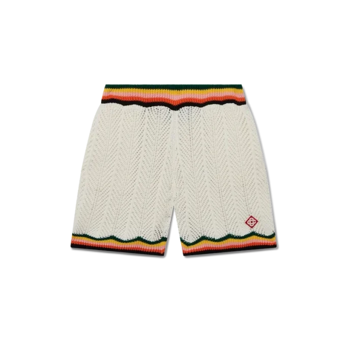 Chevron-shorts med blonder