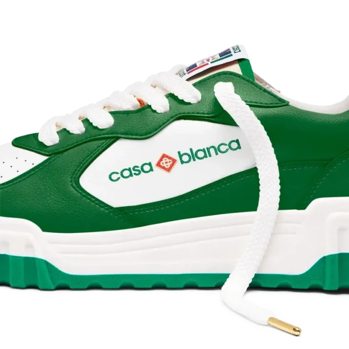 Court grøn og hvid herresneaker