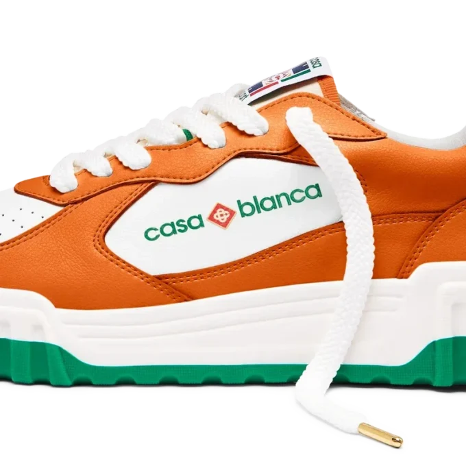 Court orange og hvid sneakers til kvinder