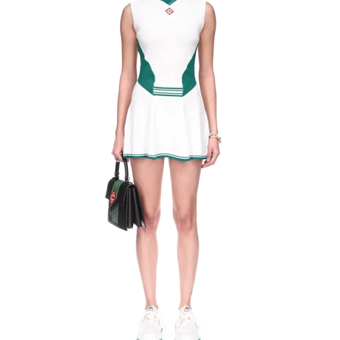 Draperet tenniskjole