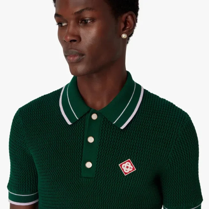 Grøn hæklet polo-shirt med korte ærmer