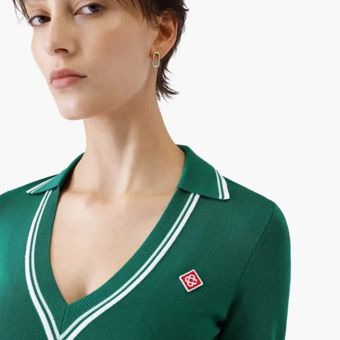 Grøn, kort strikket poloshirt