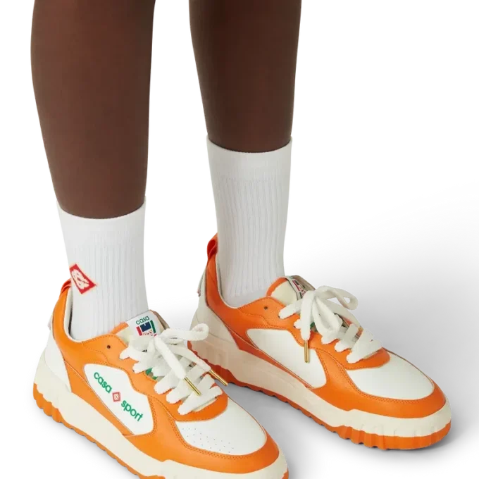 Herre Court orange og hvide sneakers