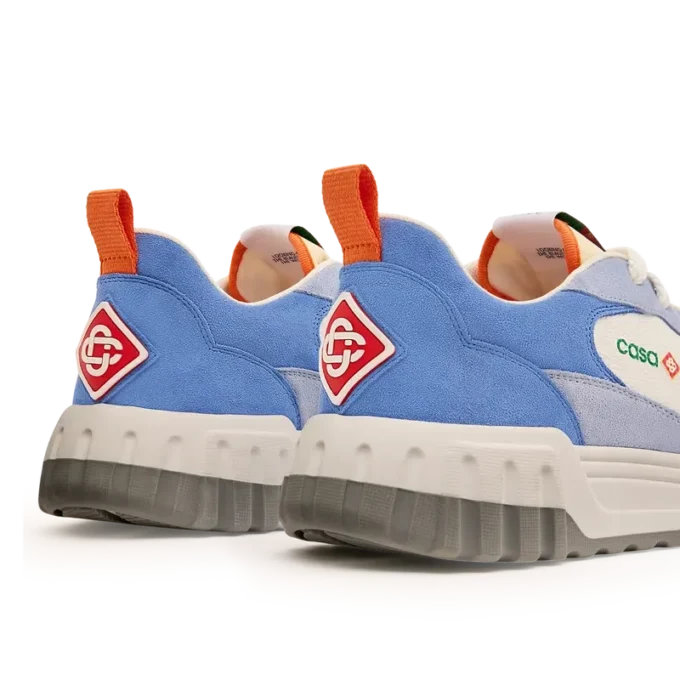 Court-sneaker til kvinder i hvid og blå