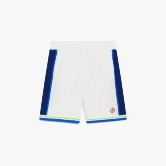 Hvide og blå hæklede shorts