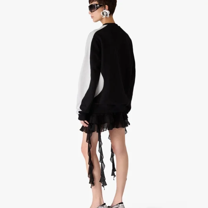 Langærmet sweatshirt med farveblokke Langærmet sweatshirt med farveblokke