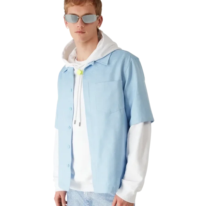 Lyseblå monogram-kortærmet skjorte i shorts