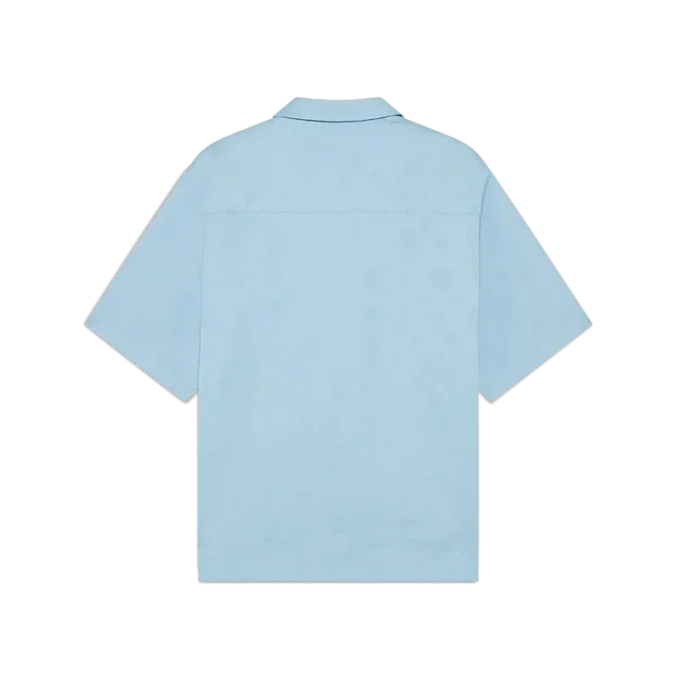 Lyseblå monogram-kortærmet skjorte i shorts