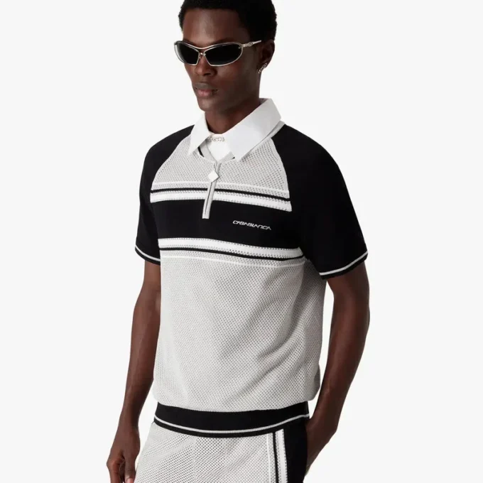 Metallisk mesh-stribet poloshirt med lynlås og korte ærmer