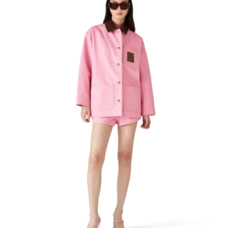 Mini-shorts i præget læder