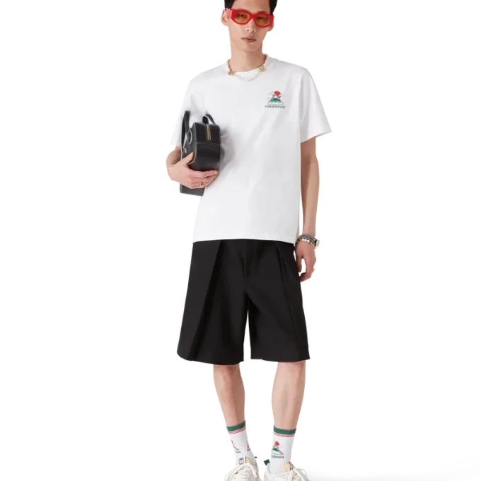 Montagne Ondulee T-shirt med korte shorts Montagne Ondulee T-shirt med korte shorts