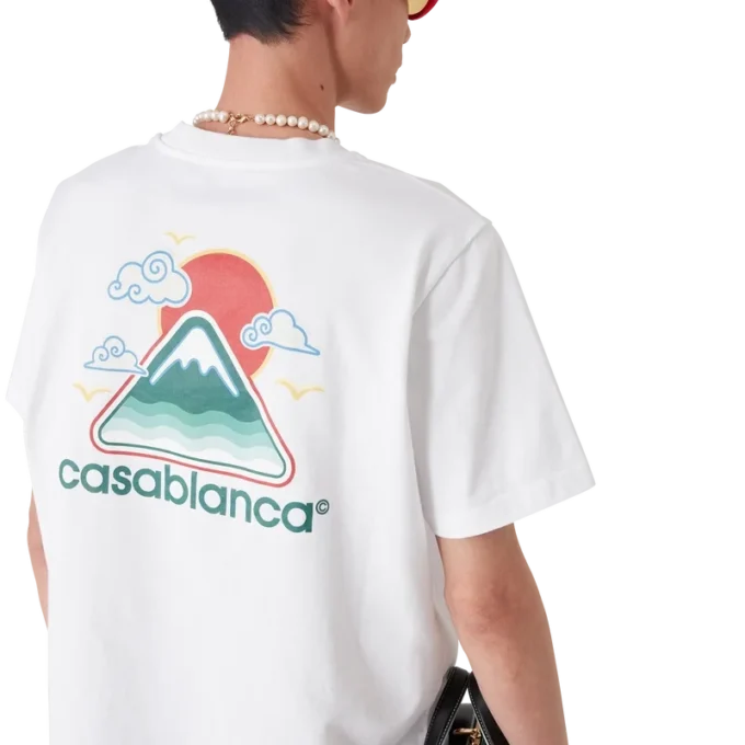 Montagne Ondulee T-shirt med korte shorts Montagne Ondulee T-shirt med korte shorts