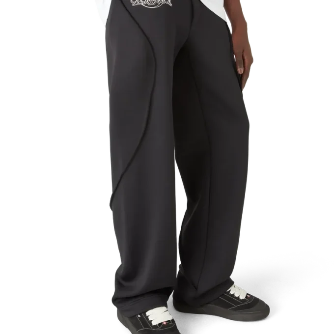 Oversized sweatpants med paneler Oversized sweatpants med paneler