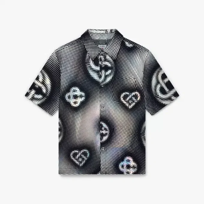 Perlemorsfarvet Monogram-denimskjorte med korte shorts