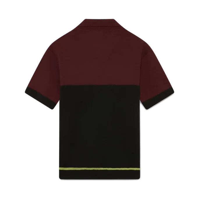 Stribet merino-strikket poloshirt Stribet merino-strikket poloshirt