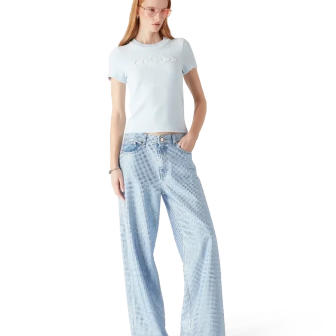 Velour-T-shirt med korte shorts til kvinder